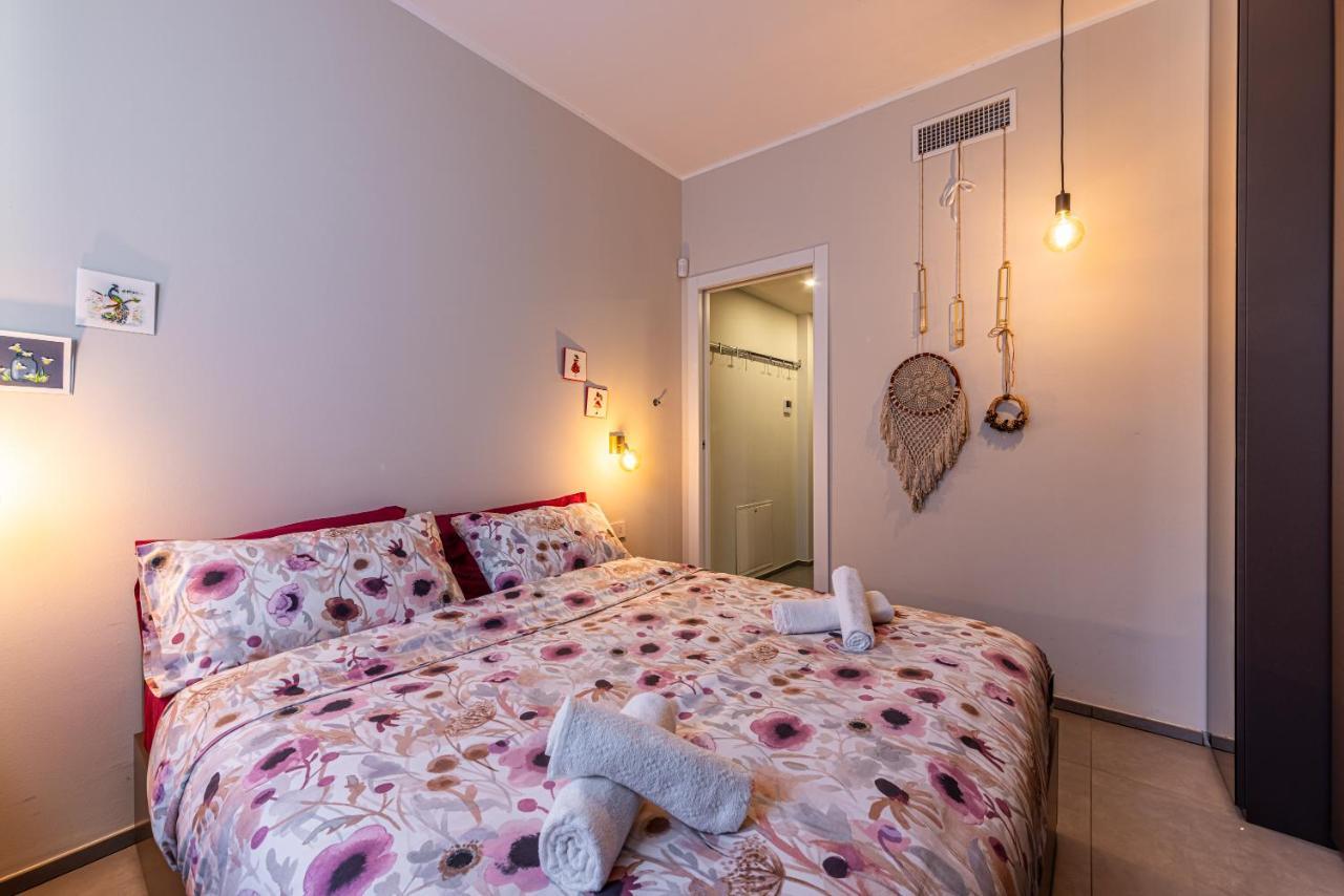 Duomo A 2 Fermate - Tiny Apartment In Pta Venezia Milano Exterior foto